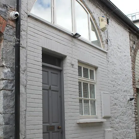 City Centre Georgian Town House * Limerick Junction